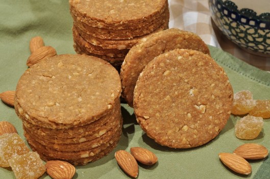 Whole-wheat Biscuits with Almond and Ginger