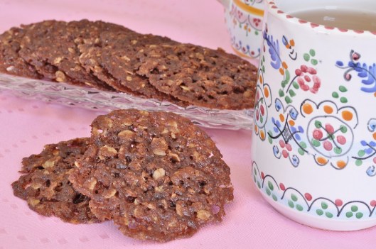 Cocoa-Caraway Oat Crisps