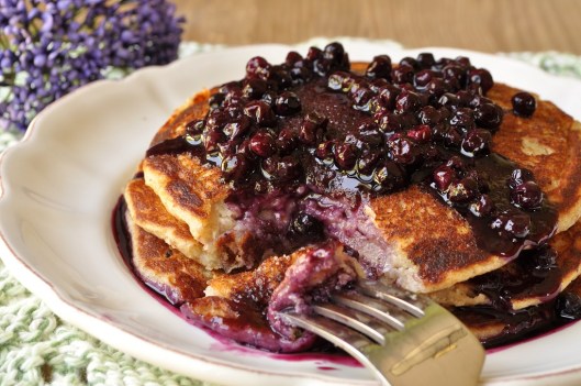 Yogurt-Spelt Pancakes