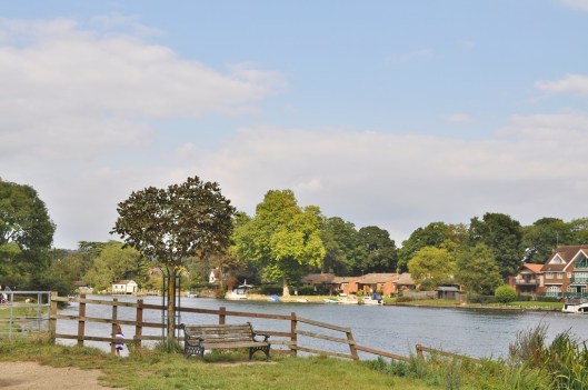 The Thames Path at Bourne End