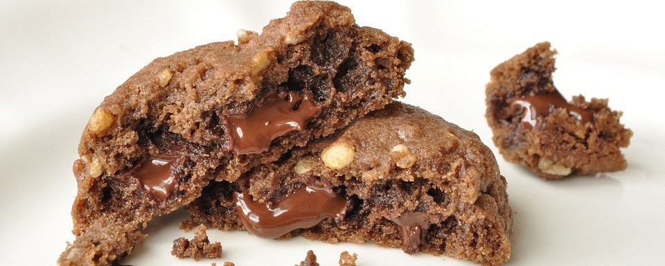 The Lass In The Apron