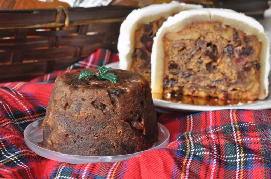 Mini Gluten-Free Christmas Pudding and Cake
